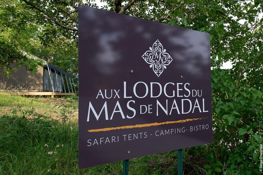 Aux Lodges Du Mas De Nadal Sauliac-sur-Célé Exterior foto